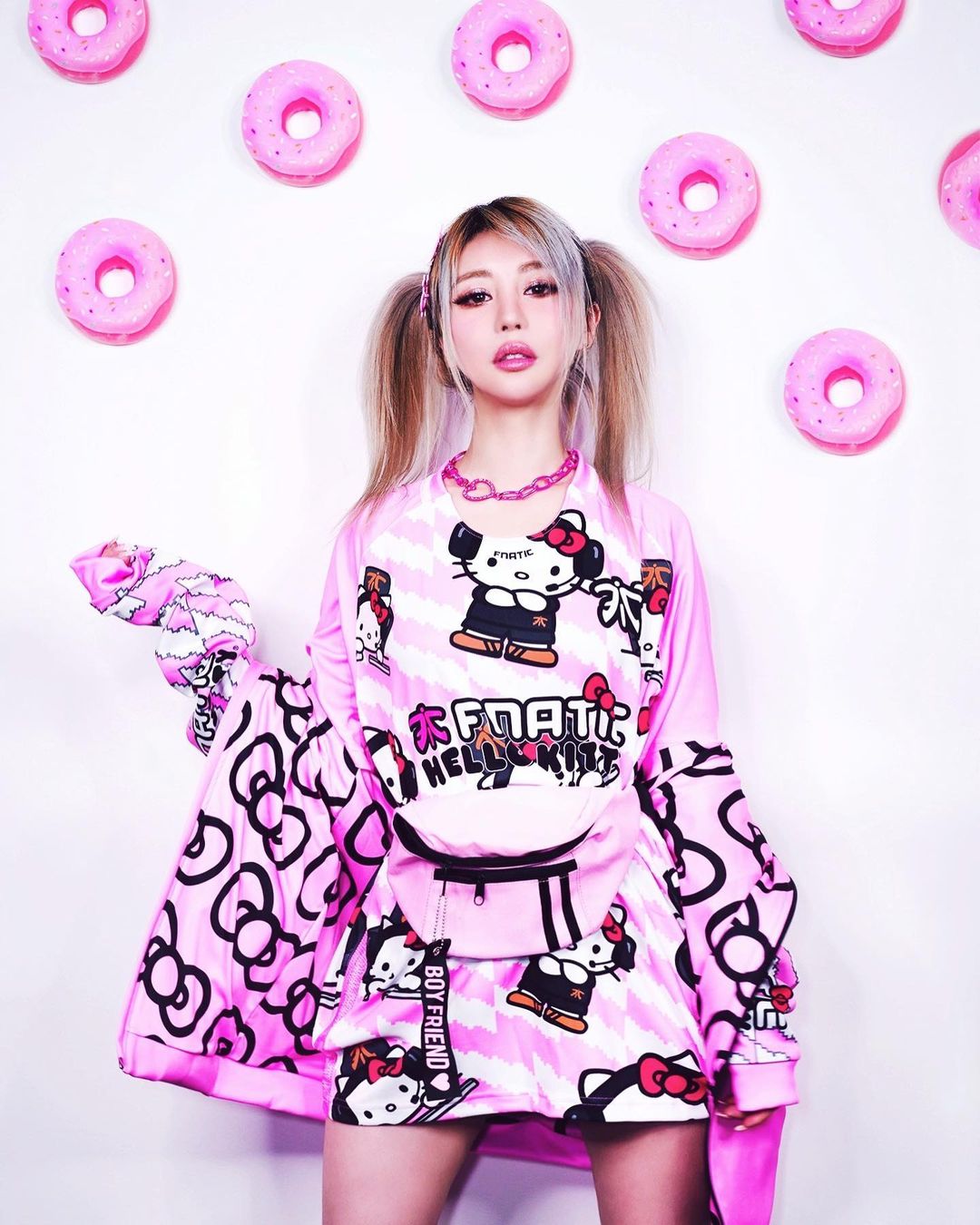 Wengie physical