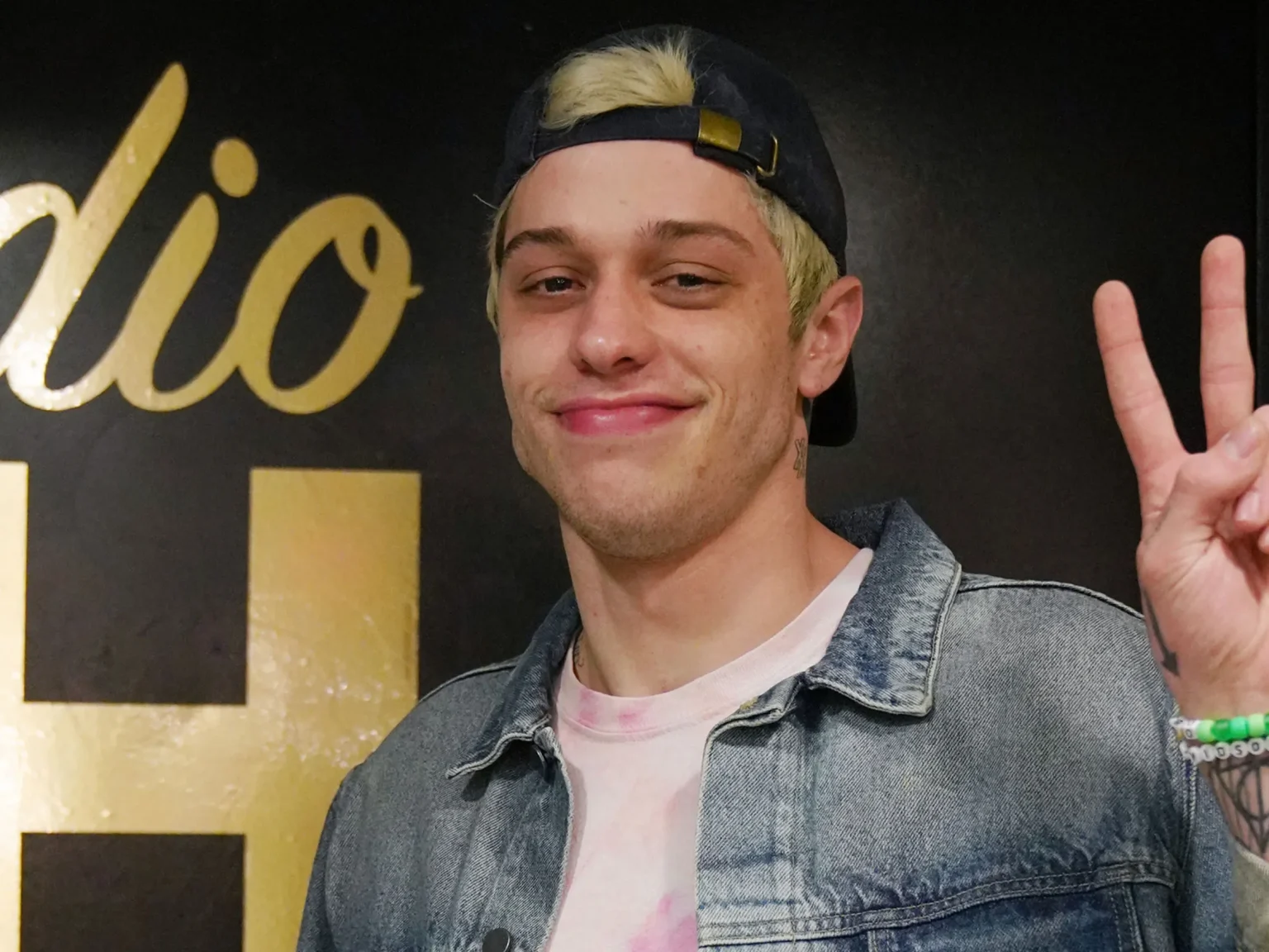 Pete Davidson Age, Net Worth, Girlfriend, Family & Biography Pete Davidson Age