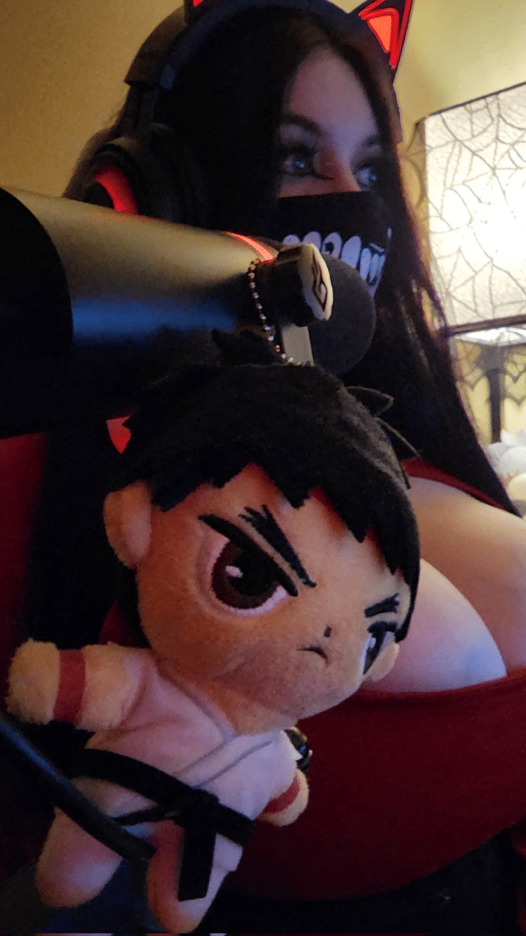 Who is esskayuwu? Her Wiki, Leak, Twitch, Age, Real Name, Boyfriend, Net Worth - Aboutbiography