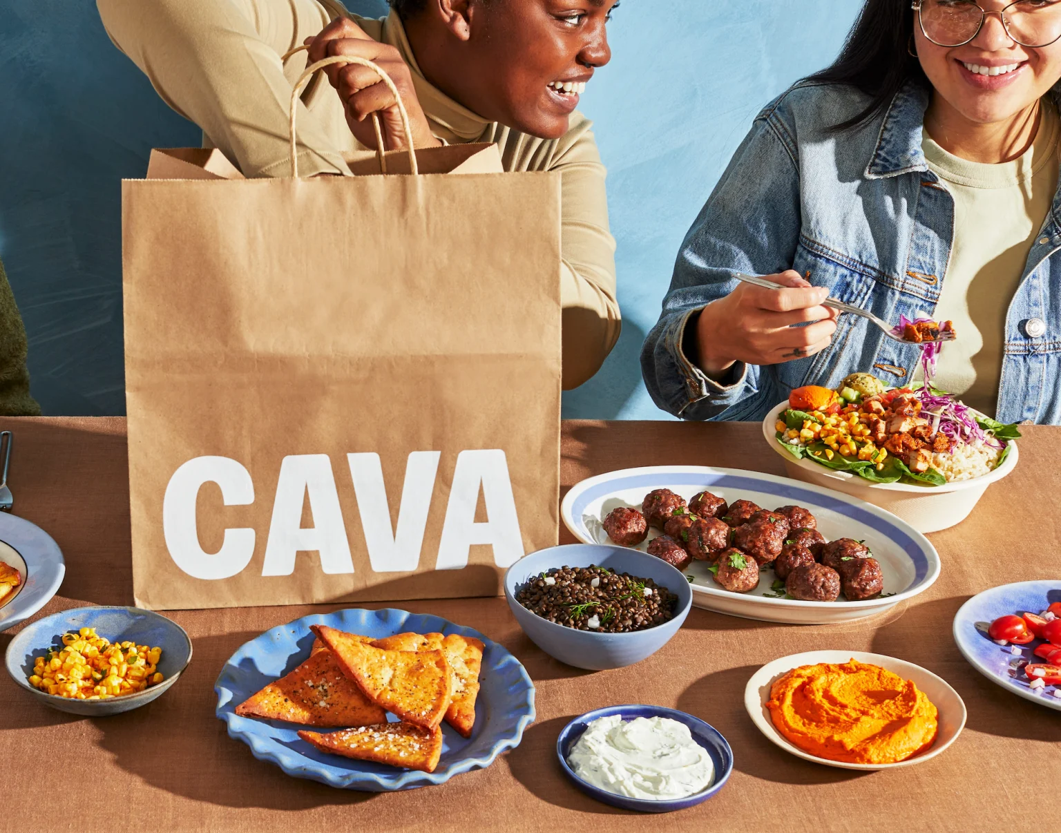 CAVA Calorie Calculator – Track Your Meal Calories Fast